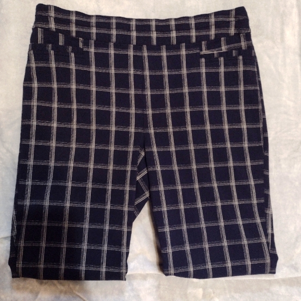 Maurices Patterned Elastic Waist Dress Pant Size Large Long.